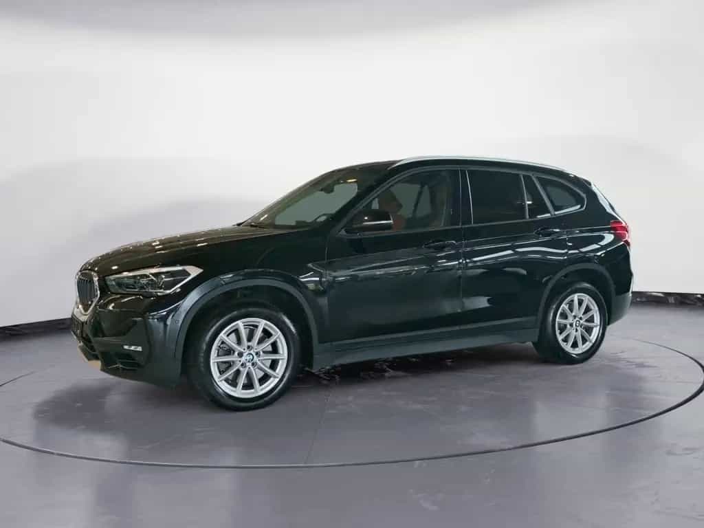 BMW X1 xDrive20i Advantage Steptronic Navi Head UP K 05/2022-photo-1