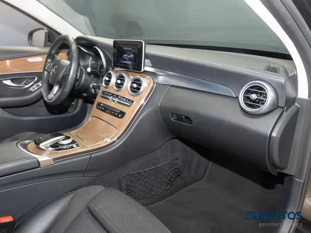 Mercedes-Benz C 200 LED/AHK/HuD/Kamera/Distronic/Ambiente/Shz 06/2017-photo-15