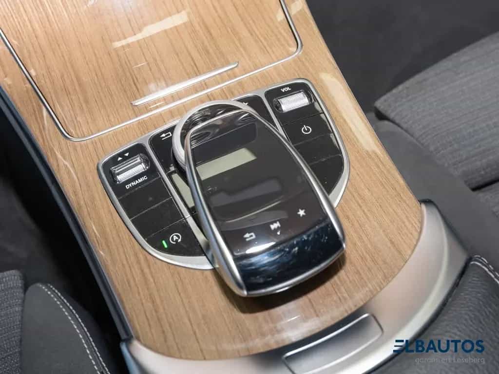 Mercedes-Benz C 200 LED/AHK/HuD/Kamera/Distronic/Ambiente/Shz 06/2017-photo-21