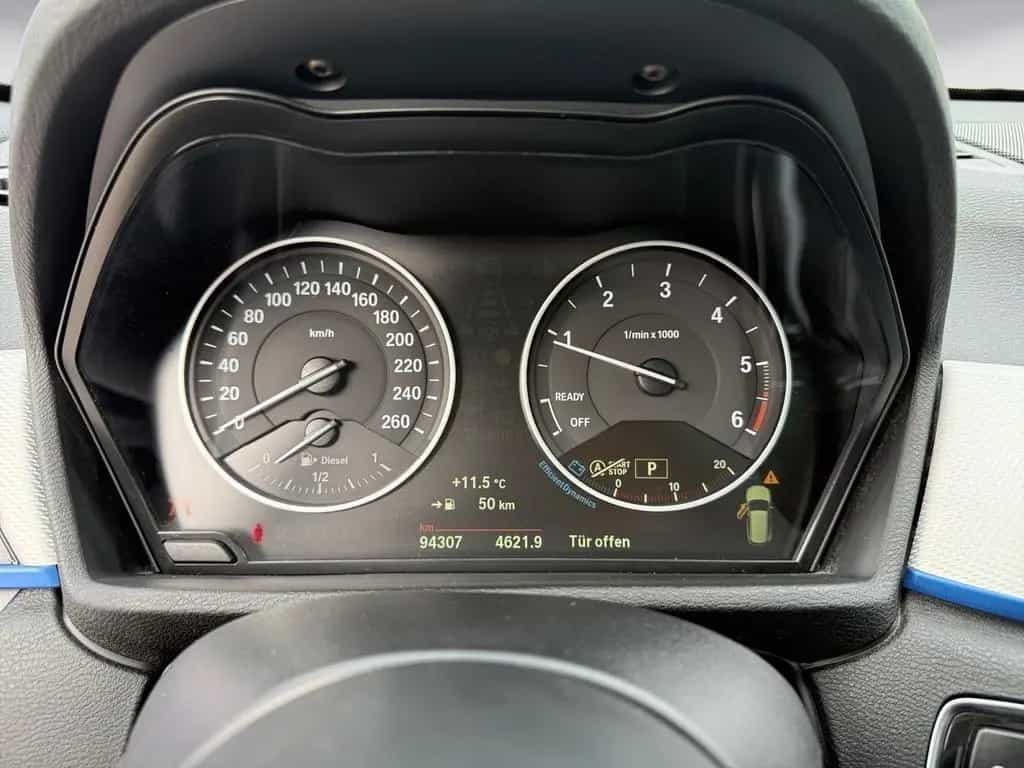 BMW X1 xDrive25d M Sport AHK Head-Up Panorama Harman 10/2017-photo-9