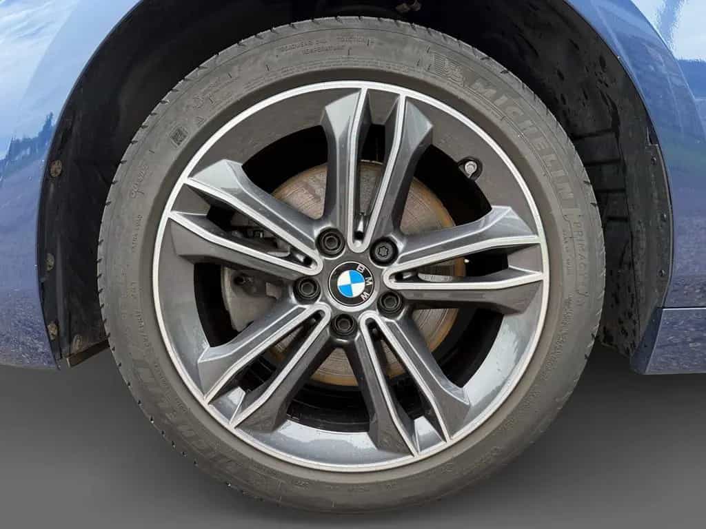 BMW 118 i Aut. Sport Line AHK+Lenkradhzg+SHZ+LED+Navi 05/2022-photo-14