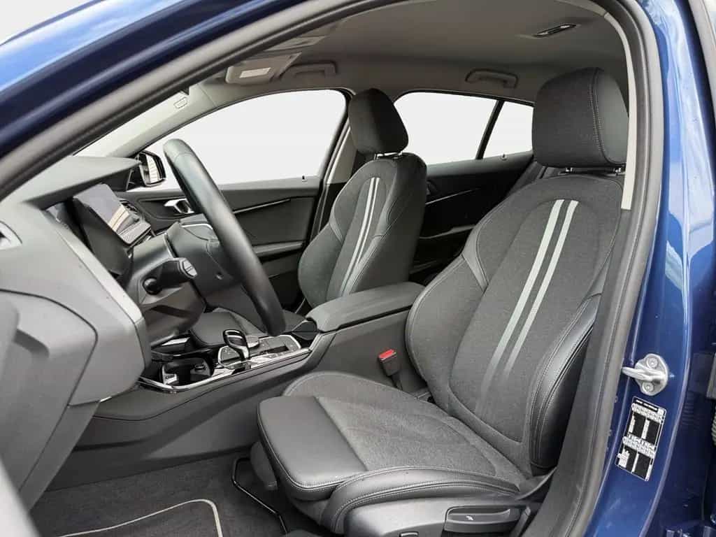 BMW 118 i Aut. Sport Line AHK+Lenkradhzg+SHZ+LED+Navi 05/2022-photo-8