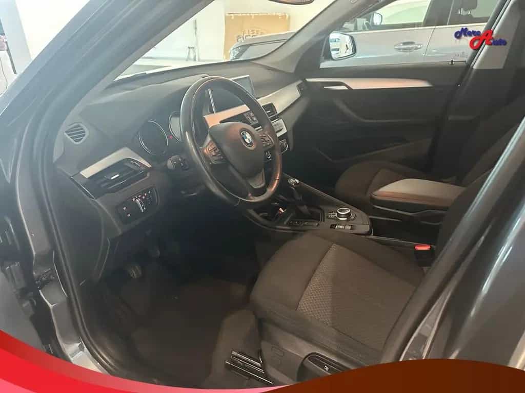BMW X1 sDrive18d Advantage 05/2020-photo-4