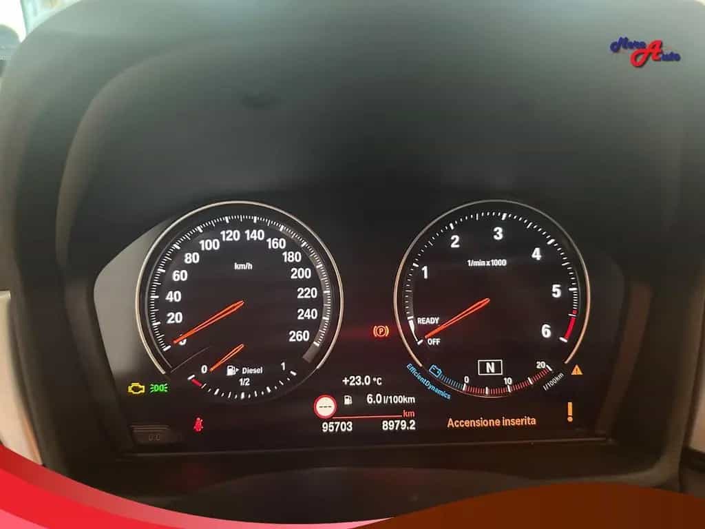 BMW X1 sDrive18d Advantage 05/2020-photo-6