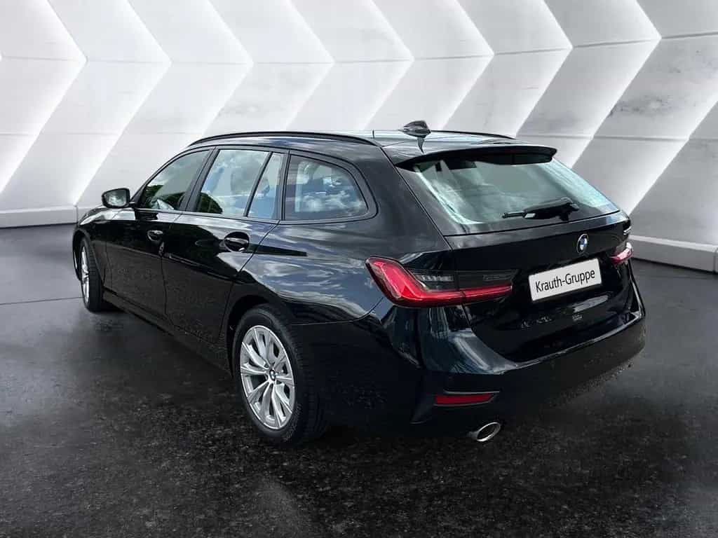 BMW 320 d Advantage DAB WLAN Tempomat Klimaaut. Shz 01/2020-photo-2