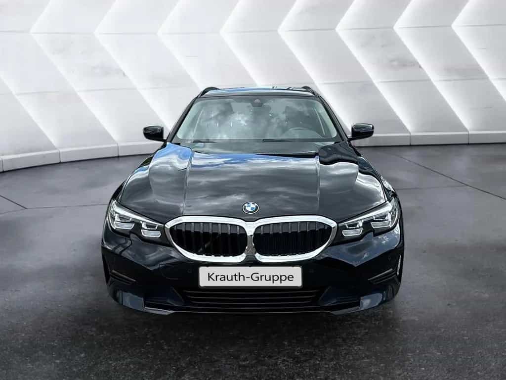 BMW 320 d Advantage DAB WLAN Tempomat Klimaaut. Shz 01/2020-photo-7