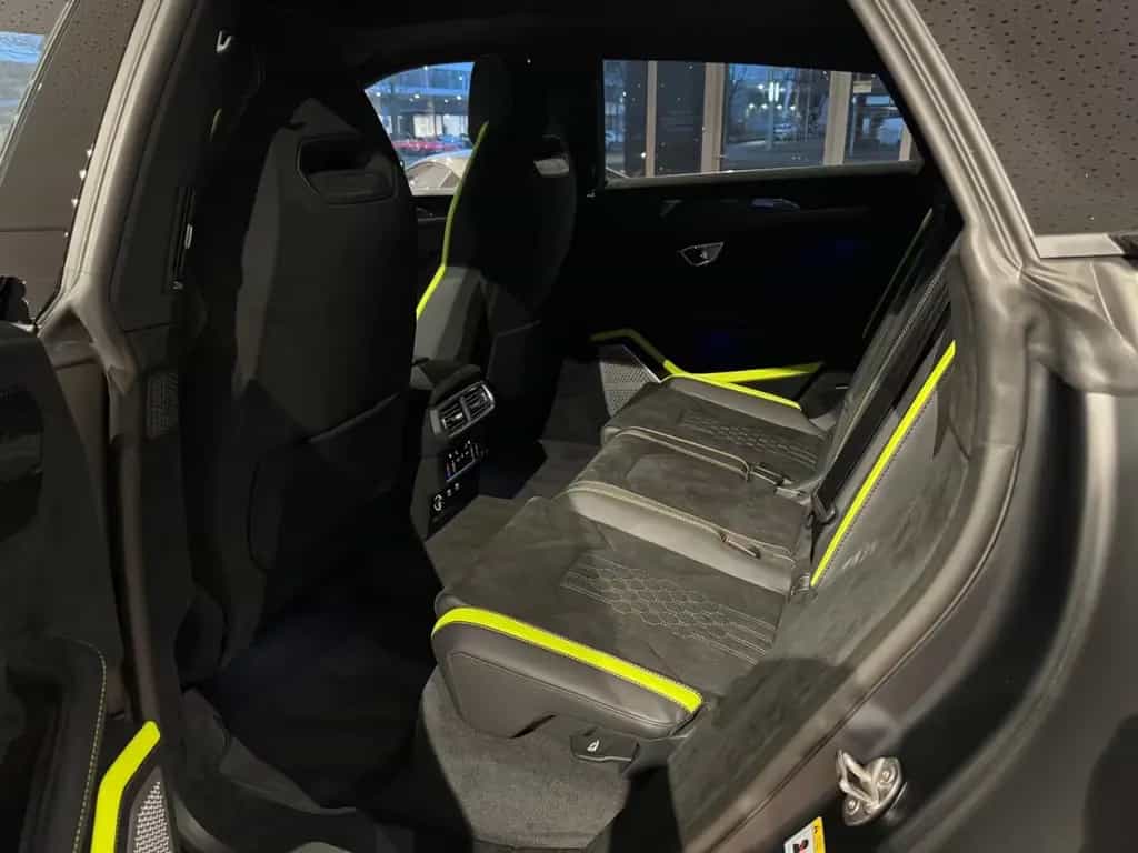 Lamborghini Urus Performante  Matt Lack/Panorama/B&O/23" 11/2023-photo-22