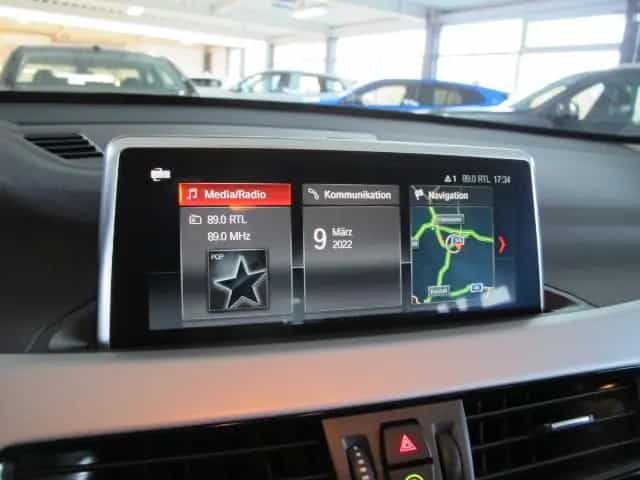 BMW X1 X-Drive 18d LED MFL Komfortz. Navi. PDC v+h 02/2020-photo-10