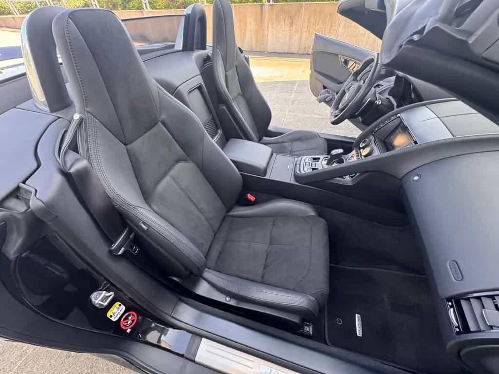 Jaguar F-Type Cabriolet P300 Kamera Klappenauspuff LED 03/2018-photo-21