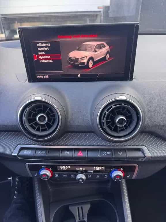 Audi SQ2 2.0 TFSI quattro 19 ZOLL LED AHK HEAD UP 09/2019-photo-15