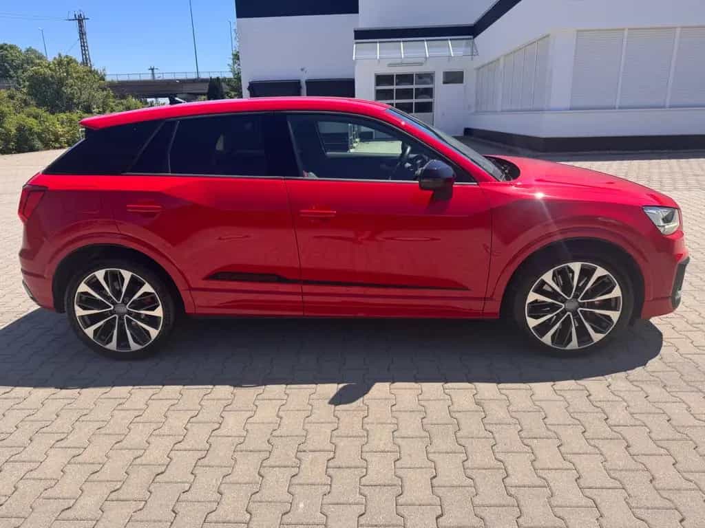 Audi SQ2 2.0 TFSI quattro 19 ZOLL LED AHK HEAD UP 09/2019-photo-36