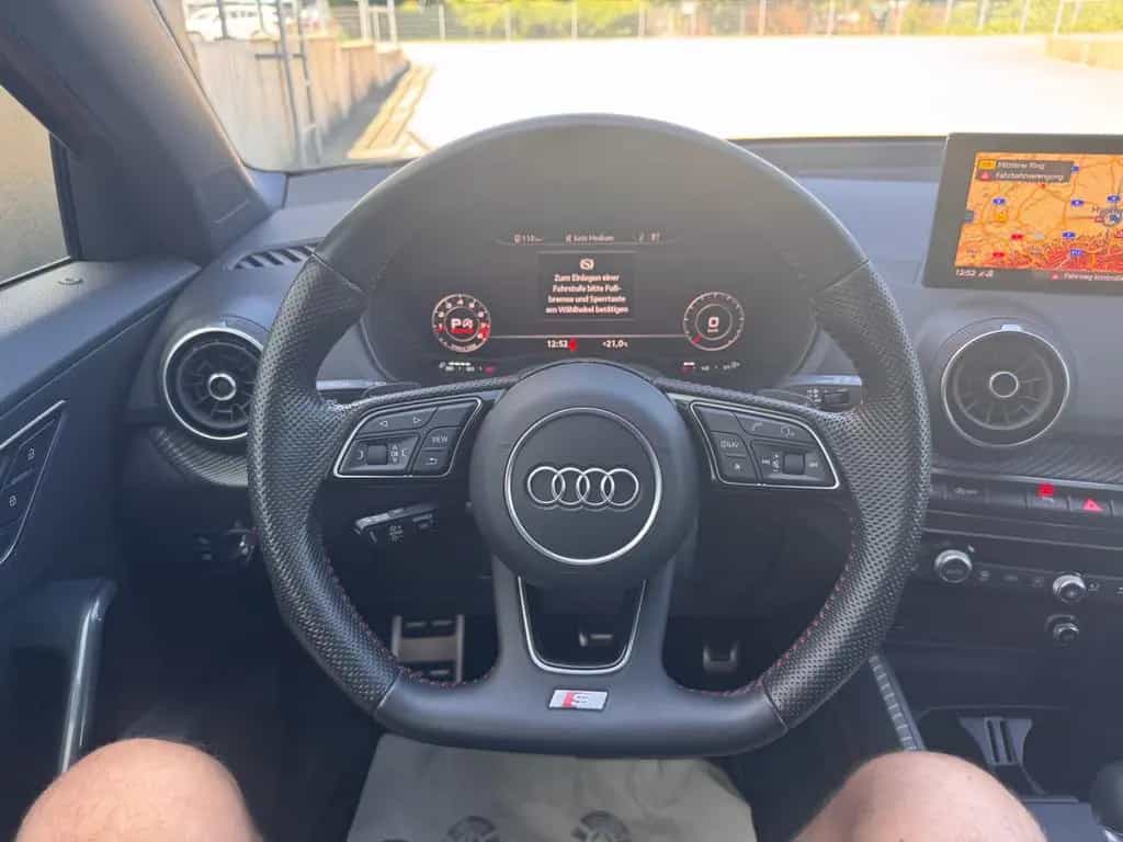 Audi SQ2 2.0 TFSI quattro 19 ZOLL LED AHK HEAD UP 09/2019-photo-43