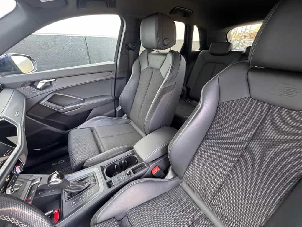 Audi Q3 35 TDI S-LINE  Virtual LED AHK 19Zoll Kamera 06/2021-photo-19