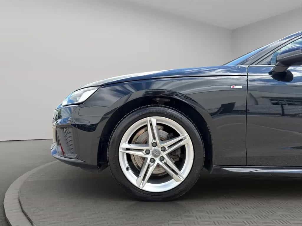 Audi A4 Avant 35 TDI S line AHK Pano LED 03/2021-photo-20