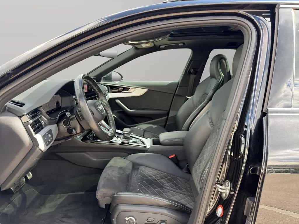 Audi A4 Avant 35 TDI S line AHK Pano LED 03/2021-photo-8