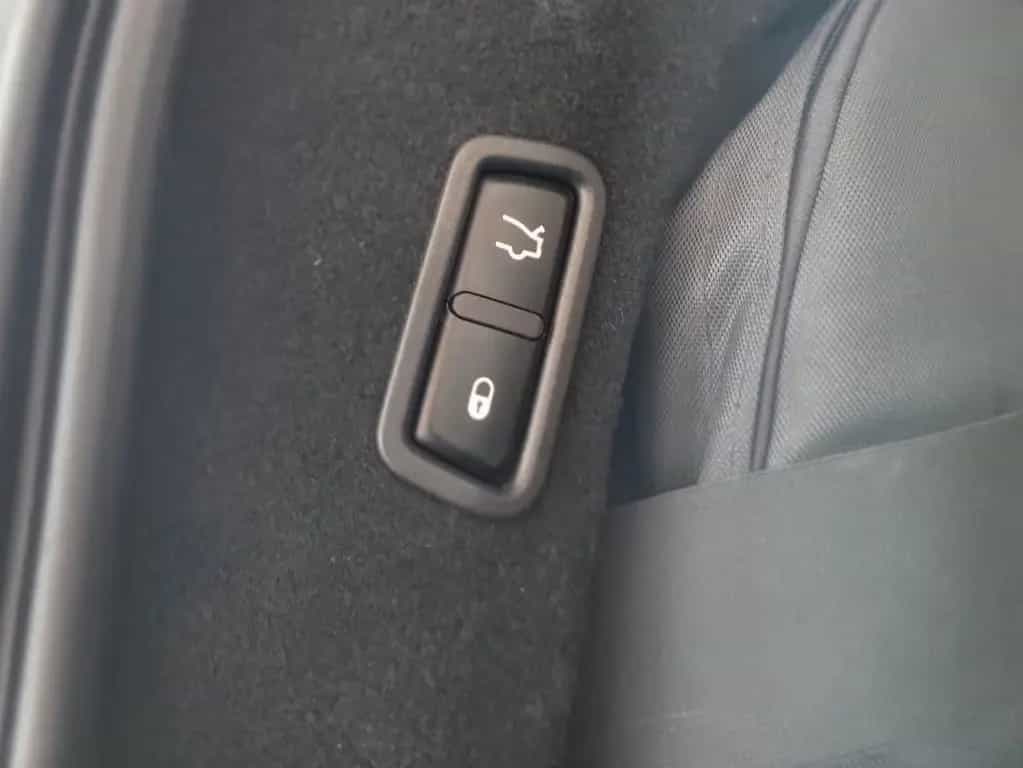 Maserati Levante 3.0 Turbo V6 "Premium Lackierung" Sound 01/2017-photo-28