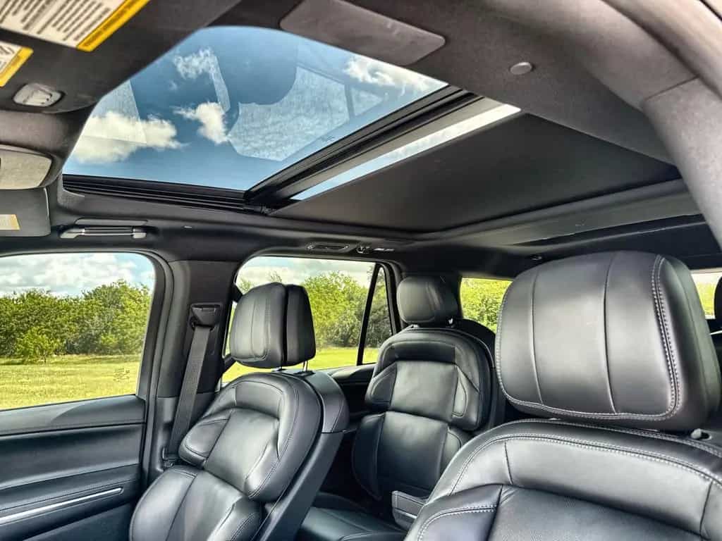 Lincoln Navigator Reserve MY25 12/2025-photo-11