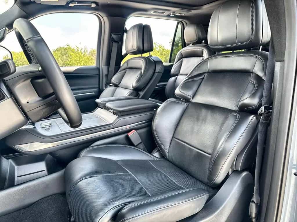 Lincoln Navigator Reserve MY25 12/2025-photo-8