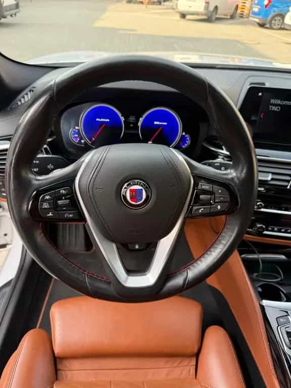 ALPINA B5 Touring Allrad B&W Motor bei 51tkm neu 04/2018-photo-5