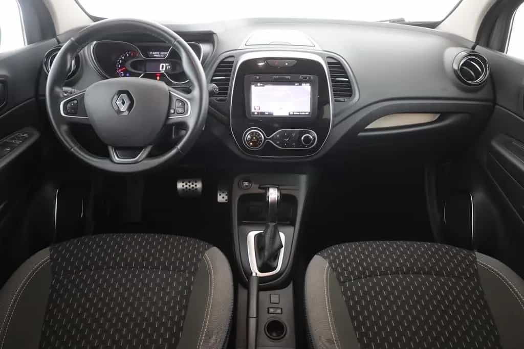 Renault Captur 1.3 TCe Intens Aut. LED Navi Kamera 08/2019-photo-8