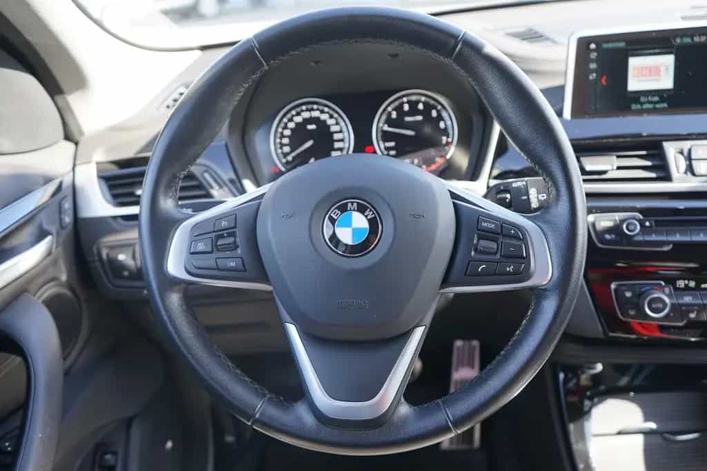 BMW X1 sDrive 18 i Sport Line Aut. LED AAC AHK SHZ 03/2020-photo-15