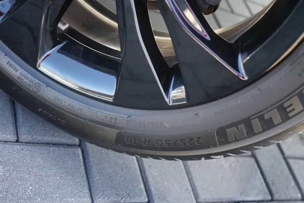 BMW X1 sDrive 18 i Sport Line Aut. LED AAC AHK SHZ 03/2020-photo-35