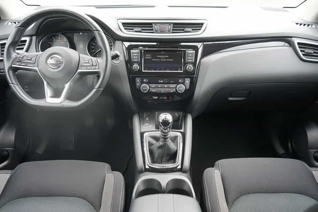 Nissan Qashqai 1.3 Zama Navi Panorama 360° DAB Kamera 03/2021-photo-12