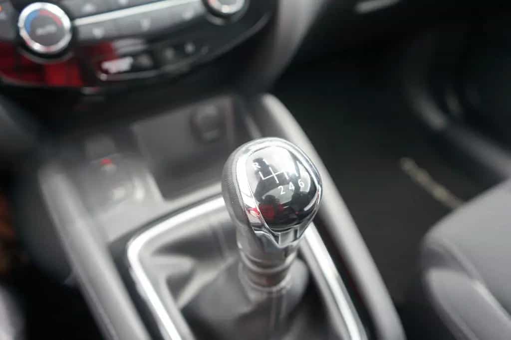 Nissan Qashqai 1.3 Zama Navi Panorama 360° DAB Kamera 03/2021-photo-27