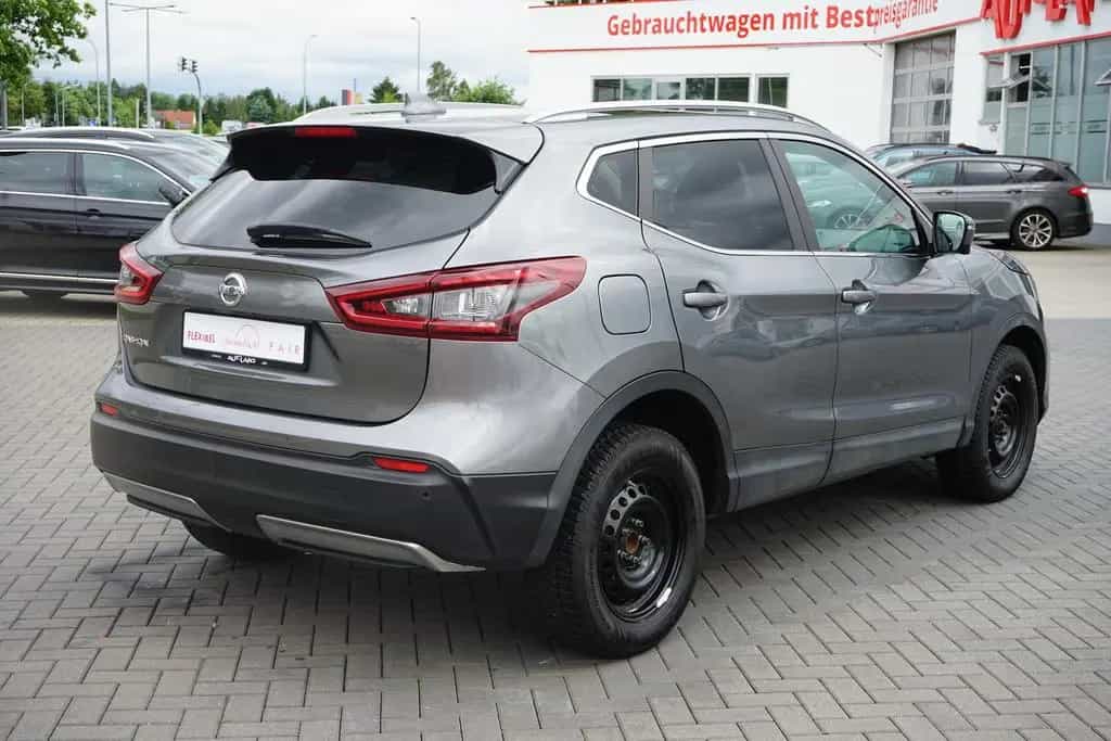 Nissan Qashqai 1.3 Zama Navi Panorama 360° DAB Kamera 03/2021-photo-5