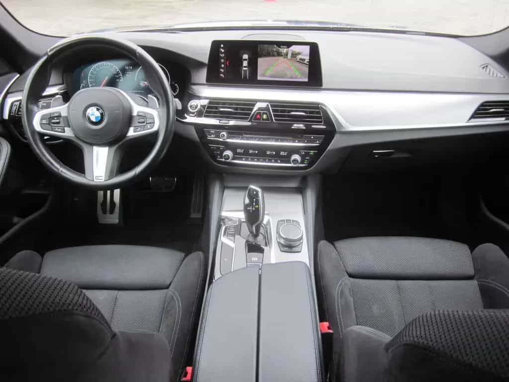 BMW 520 d M SPORT NAVI PROF HUD ALARM KOMFORTZG HIFI 12/2019-photo-14