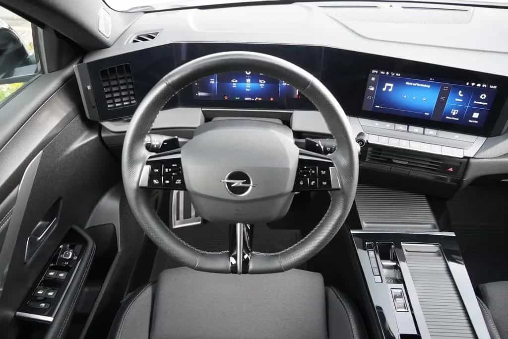 Opel Astra GS-Line 1.2 Turbo Aut. LED ACC Kamera 10/2023-photo-17