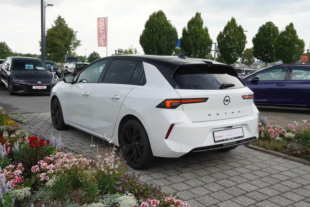 Opel Astra GS-Line 1.2 Turbo Aut. LED ACC Kamera 10/2023-photo-5