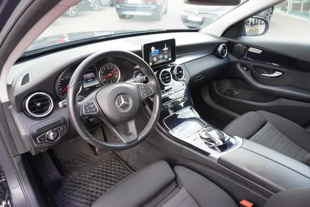 Mercedes-Benz C 180 C180 T-Modell CGI Avantgarde 03/2016-photo-11
