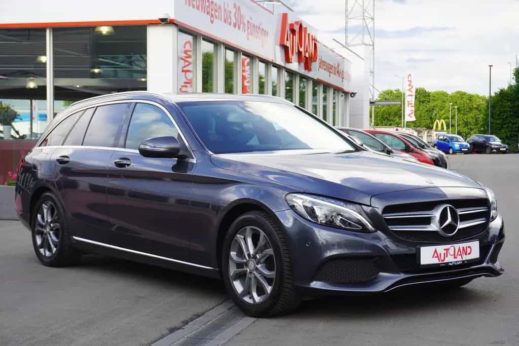 Mercedes-Benz C 180 C180 T-Modell CGI Avantgarde 03/2016-photo-2