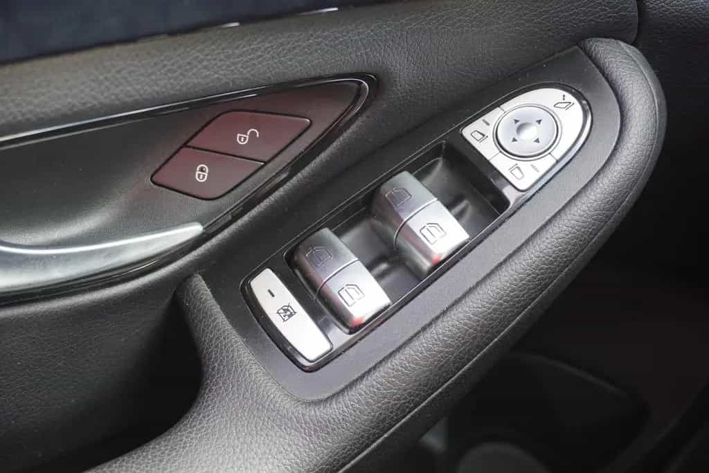 Mercedes-Benz C 180 C180 T-Modell CGI Avantgarde 03/2016-photo-23
