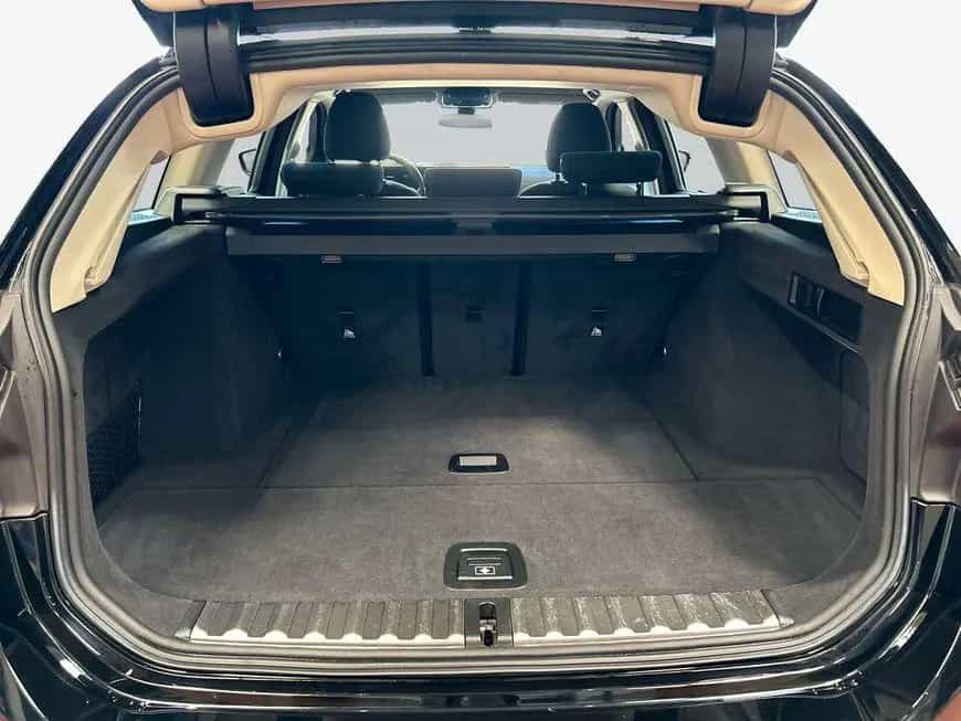 BMW 320 d Touring Aut. *HiFi*CarPlay* 04/2023-photo-9