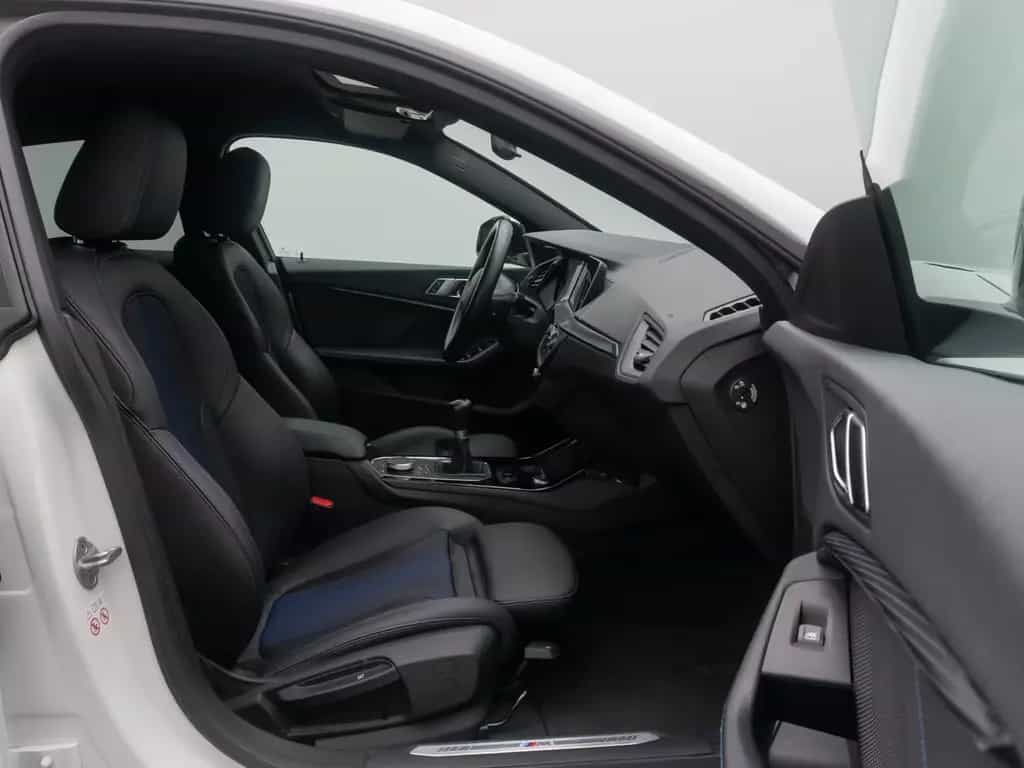 BMW 218 Gran Coupé 218i Gran Coupé M Sport DAB Kamera AHK 18Zoll 12/2022-photo-21