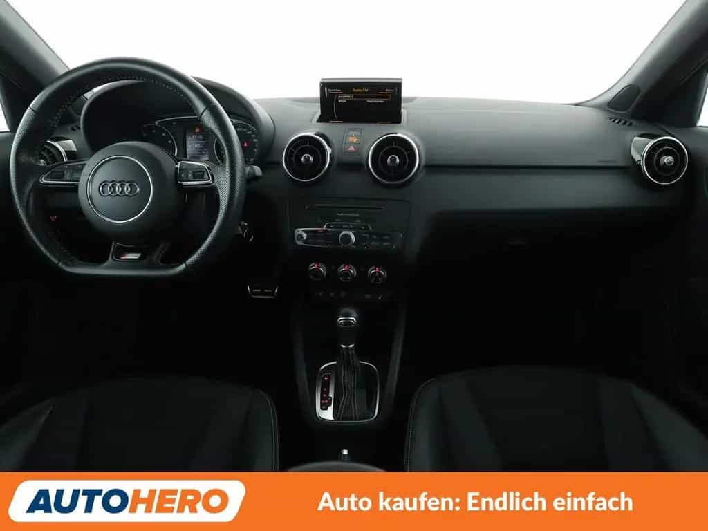 Audi A1 Sportback 1.8 TFSI Sport Aut.*XENON*PDC*SHZ* 02/2018-photo-11