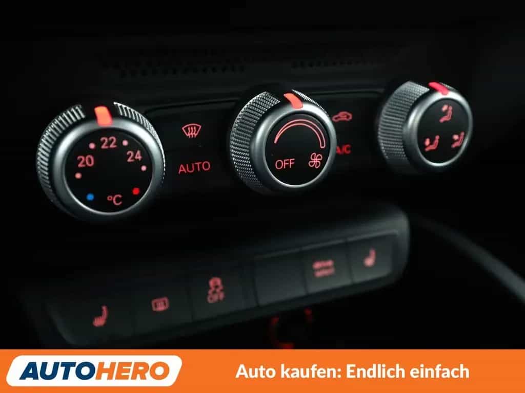 Audi A1 Sportback 1.8 TFSI Sport Aut.*XENON*PDC*SHZ* 02/2018-photo-23
