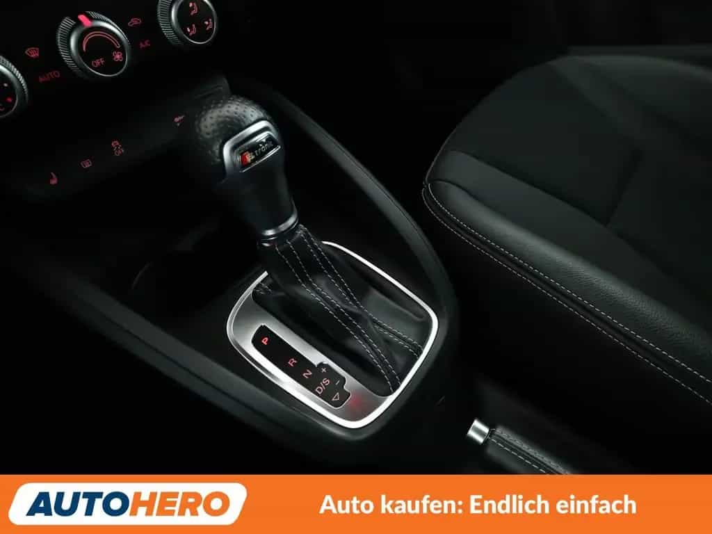 Audi A1 Sportback 1.8 TFSI Sport Aut.*XENON*PDC*SHZ* 02/2018-photo-24