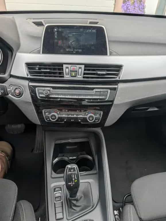 BMW X1 sDrive20i Advantage Steptronic DCT Advantage 07/2019-photo-5