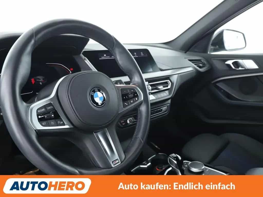 BMW 120 i M Sport Aut.*NAVI*LED*TEMPO*PDC*SHZ* 10/2021-photo-10
