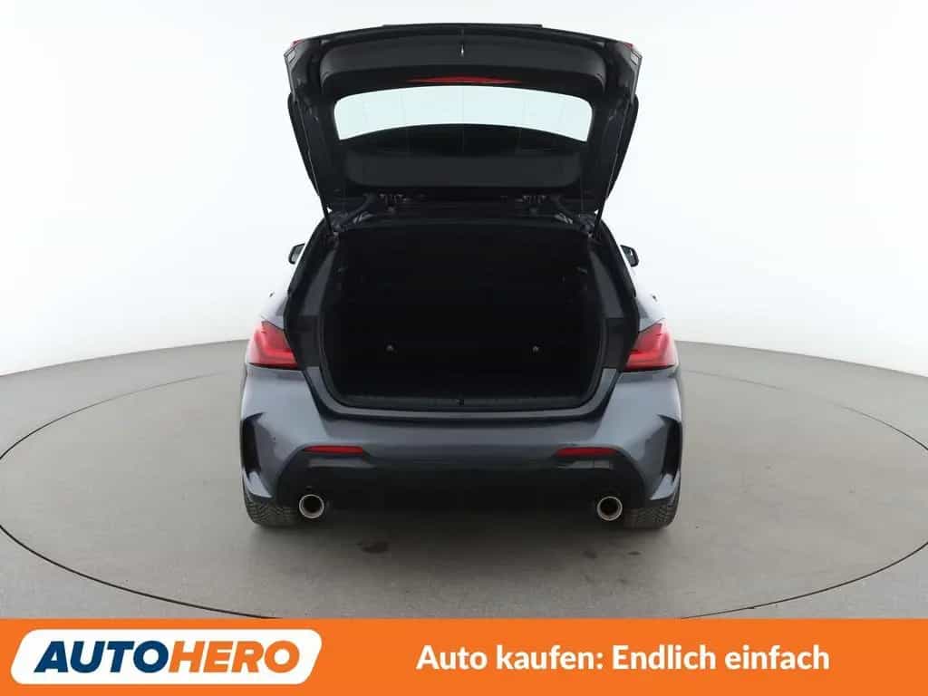 BMW 120 i M Sport Aut.*NAVI*LED*TEMPO*PDC*SHZ* 10/2021-photo-16