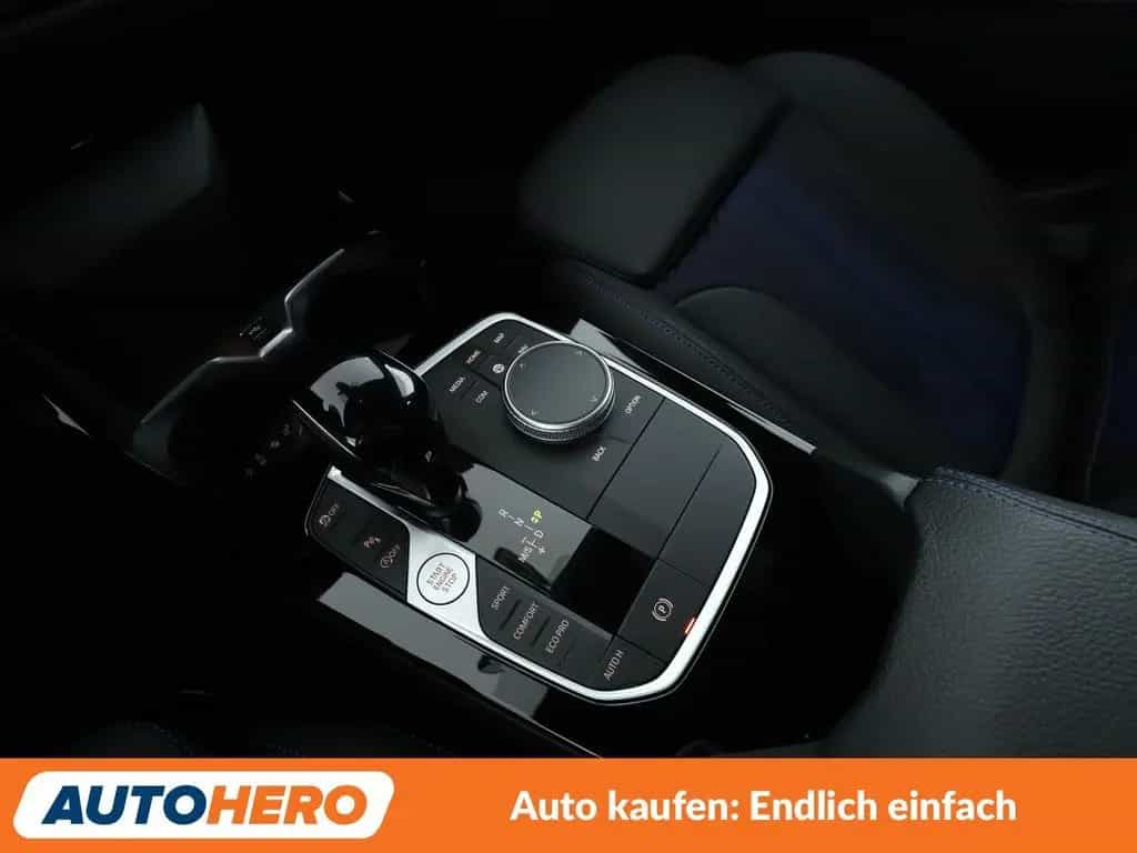 BMW 120 i M Sport Aut.*NAVI*LED*TEMPO*PDC*SHZ* 10/2021-photo-23