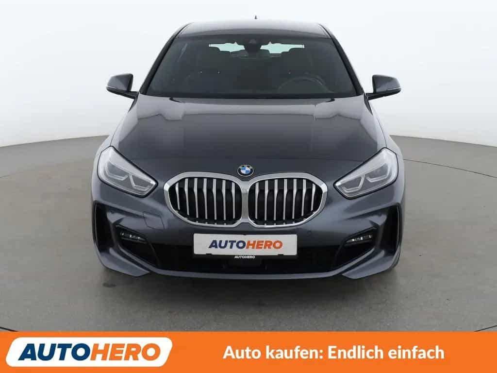 BMW 120 i M Sport Aut.*NAVI*LED*TEMPO*PDC*SHZ* 10/2021-photo-8