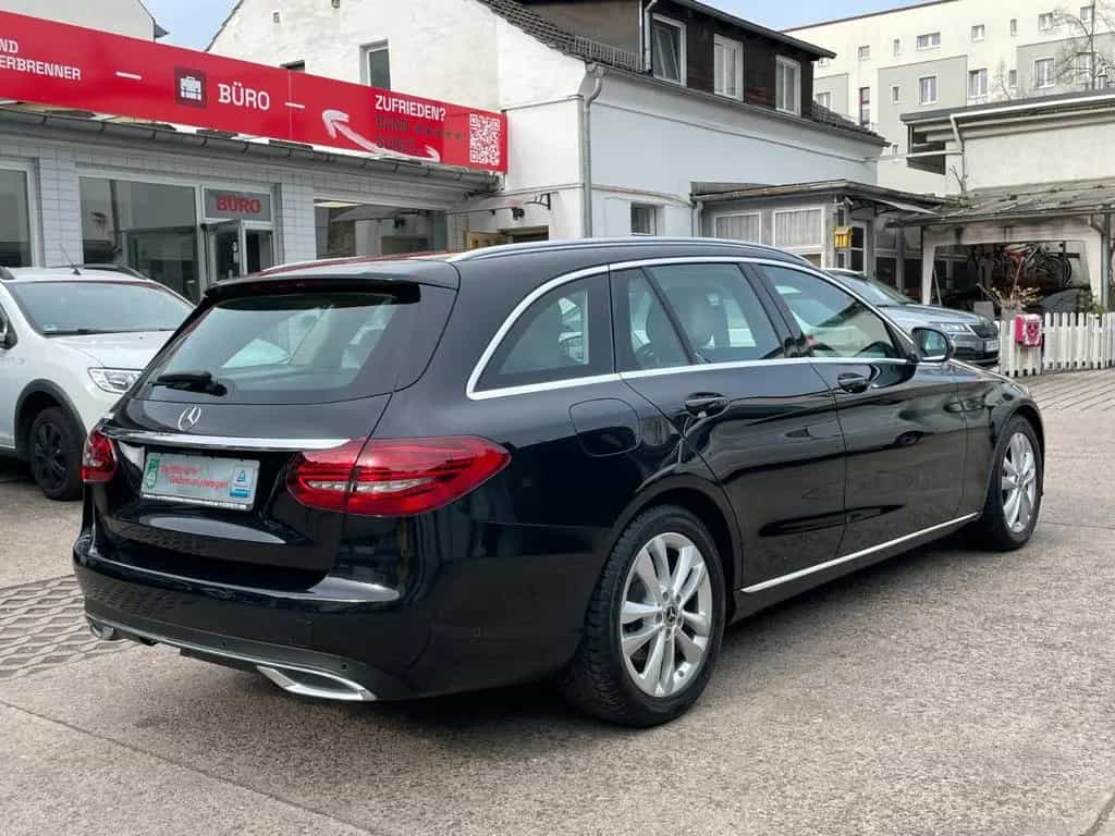 Mercedes-Benz C 180 T-Modell 9G-Tronic Vollleder LED Navi 08/2019-photo-7
