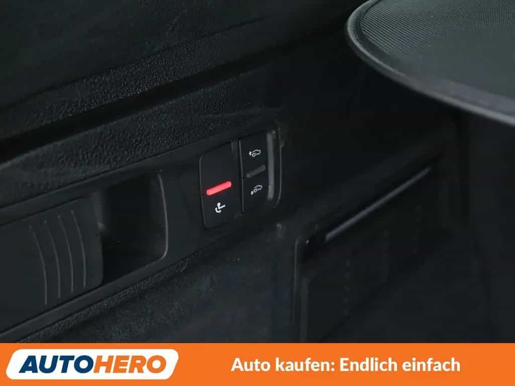 Audi Q5 2.0 TFSI quattro Design Aut.*NAVI*CAM*SHZ* 04/2018-photo-33