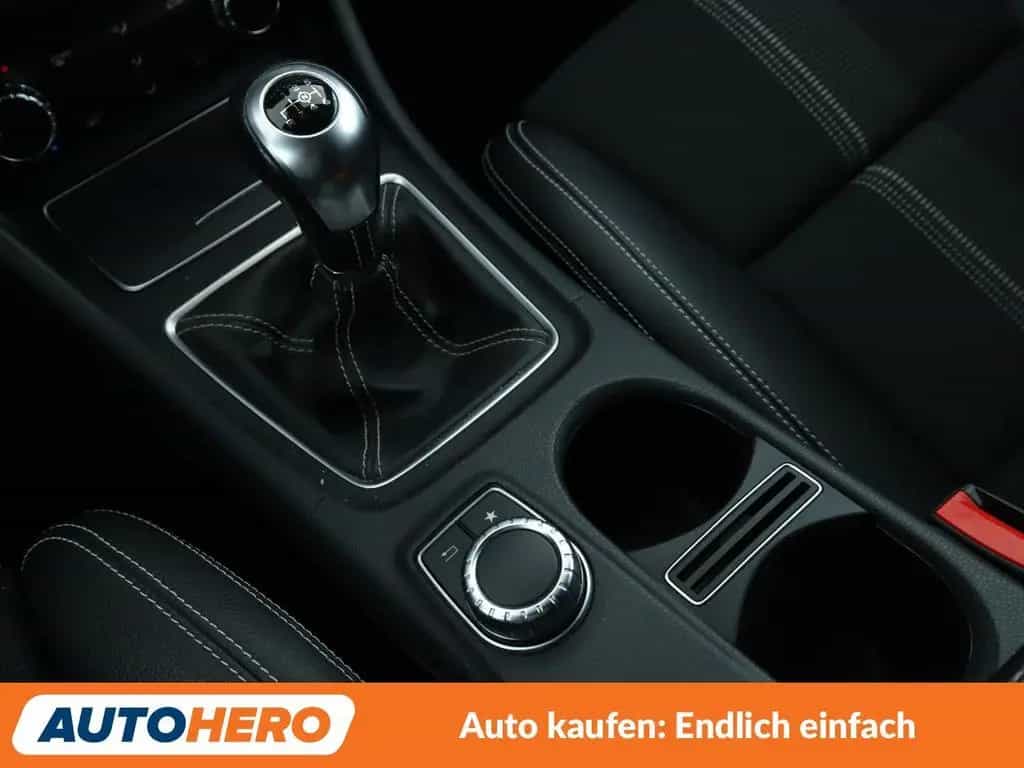 Mercedes-Benz CLA 200 Shooting Brake Urban*NAV*LED*TEMPO*SHZ* 11/2018-photo-22