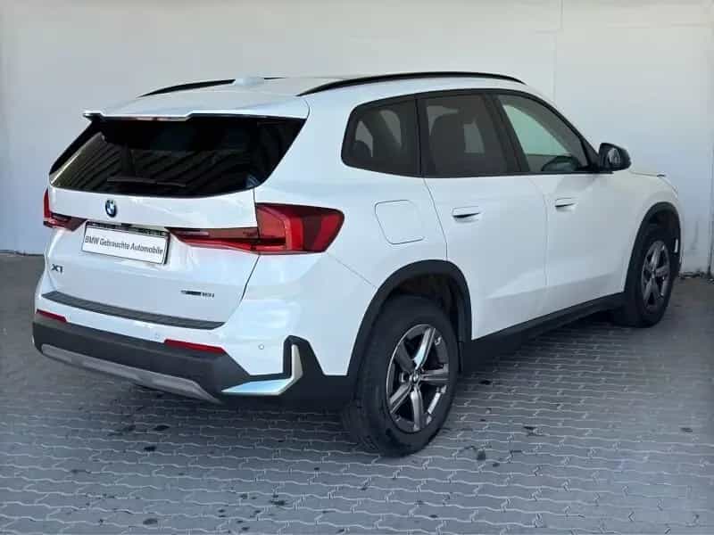 BMW X1 sDrive 18i Navi.LED.Pano.RüKam.Sitzheizung 07/2023-photo-4