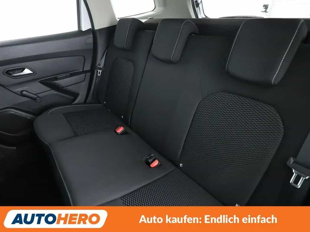 Dacia Duster 1.2 TCe Comfort 4x4*NAVI*TEMPO*CAM*PDC* 08/2018-photo-13
